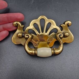 Vtg Brass‎ Drawer Plate W/ Porcelain Pull Handle New Old Stock Chippendale Style